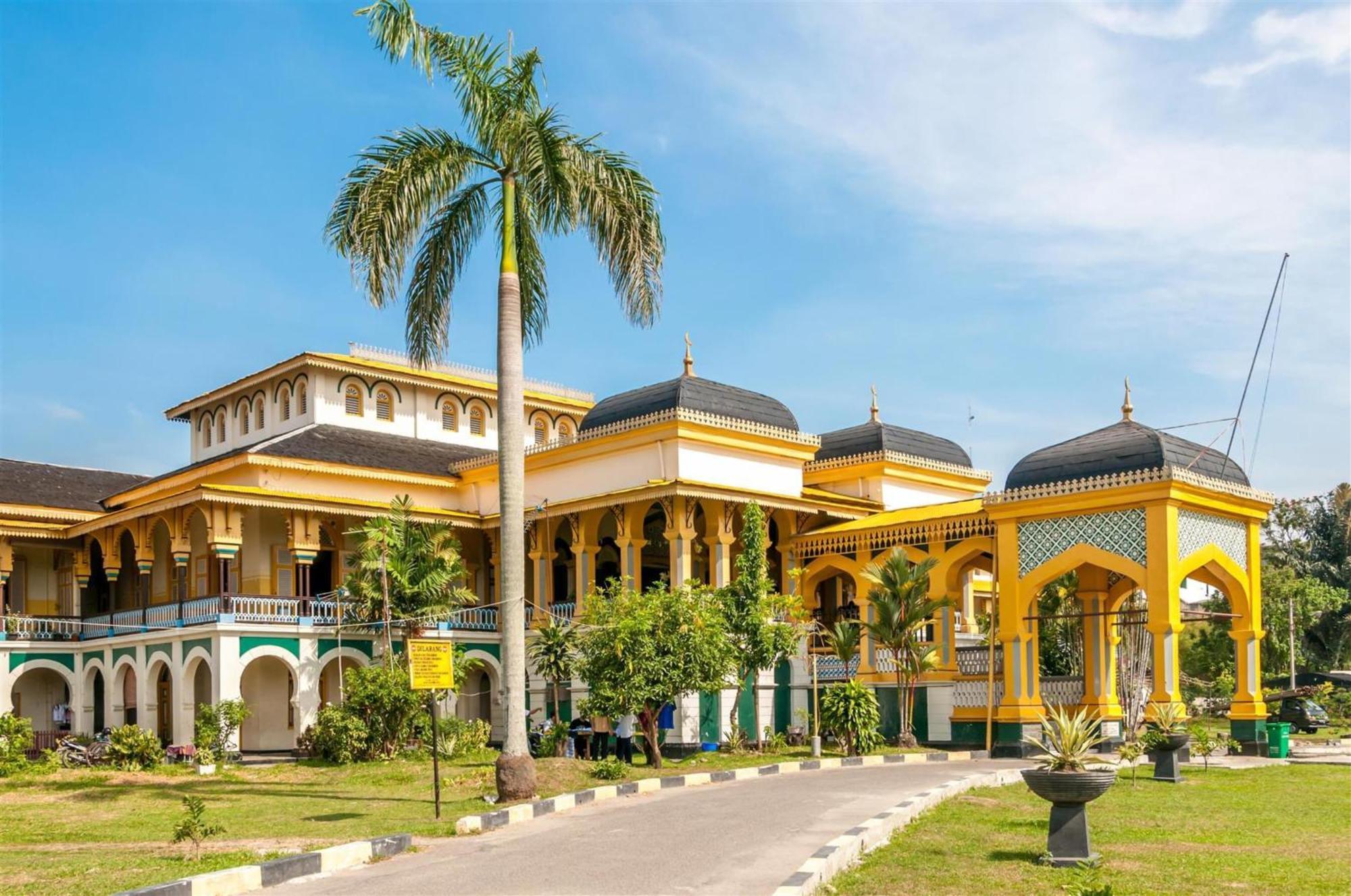 Super Oyo 456 Aljadid Guest House Medan Exterior photo